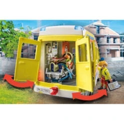 PLAYMOBIL City Life Ambulance Met Licht En Geluid 71202 -Toy Sheddekl Shop 1995211 aff3378f
